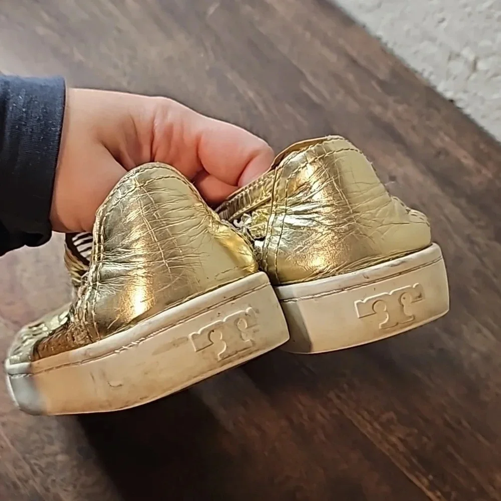 Tory Burch Gold Loafers‎